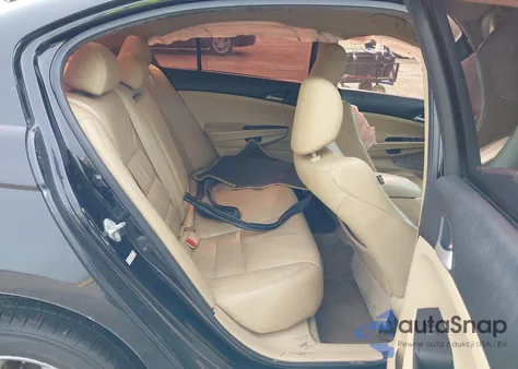 2012 Honda Accord 2.4 Se from USA, damaged, VIN 1HGCP2F61CA131812